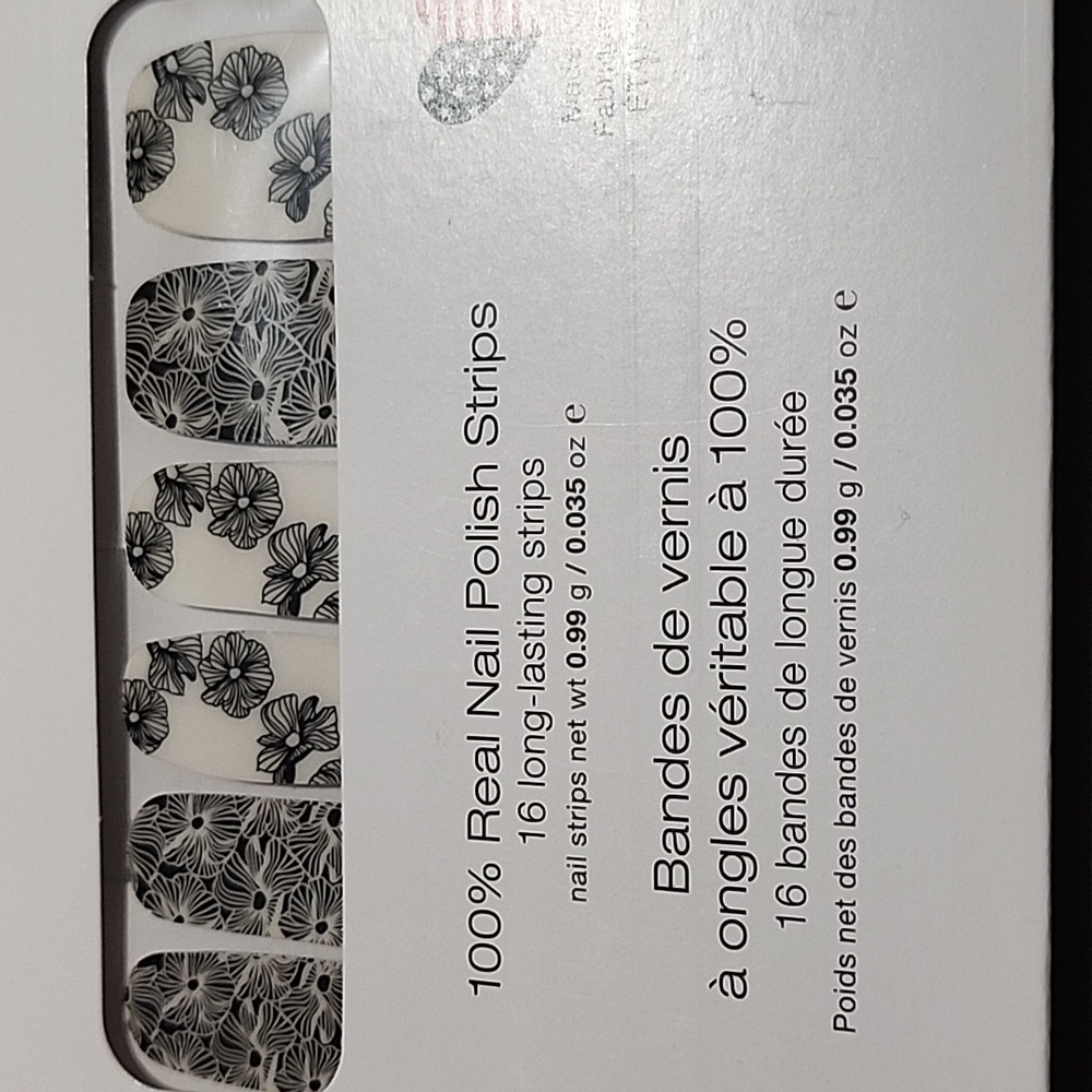 5 for $25 NIP Flower Power